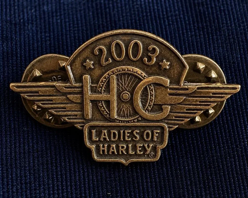 Vintage 1986 Harley-Davidson HOG Ladies of Harley HC Winged Enamel Lapel Pin